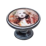 Πομολάκι Vintage Πατίνα Μαύρο Vintage Lady Red Hair Φ37mm