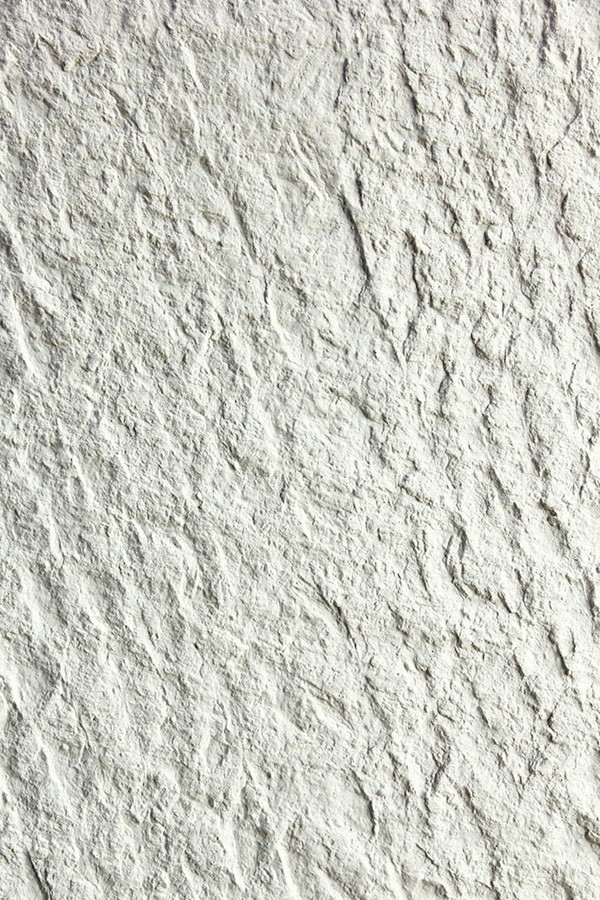 c4e0229a30fe4649be013419368776a4 PANEL 108010 (ΚΙΒ 10ΤΜΧ) ΕΥΚΑΜΠΤΗΣ ΠΕΤΡΑΣ 600/1200mm ROUGH GRANITE PURE WHITE NewPlan - Image 1